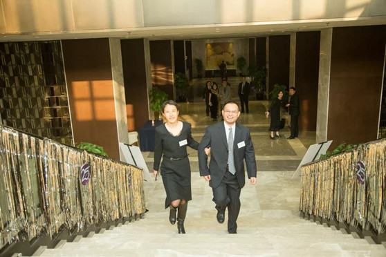 【25周年系列花絮篇】亚洲最大赌博网站中茂25周年庆典侧记——观廿五之精彩，韬百年之未来