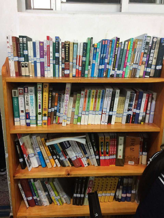 巍山一中2016届“赌博网站甘霖班”的历程