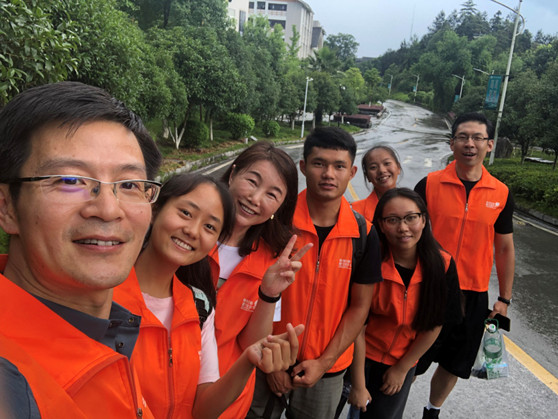 巍山一中2016届“赌博网站甘霖班”的历程