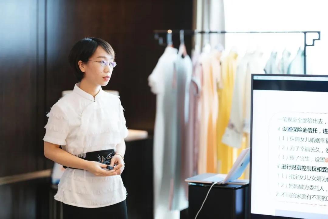 赌博网站中茂福州办公室顺利举办“女性家庭财富与法律风险管理”特邀沙龙