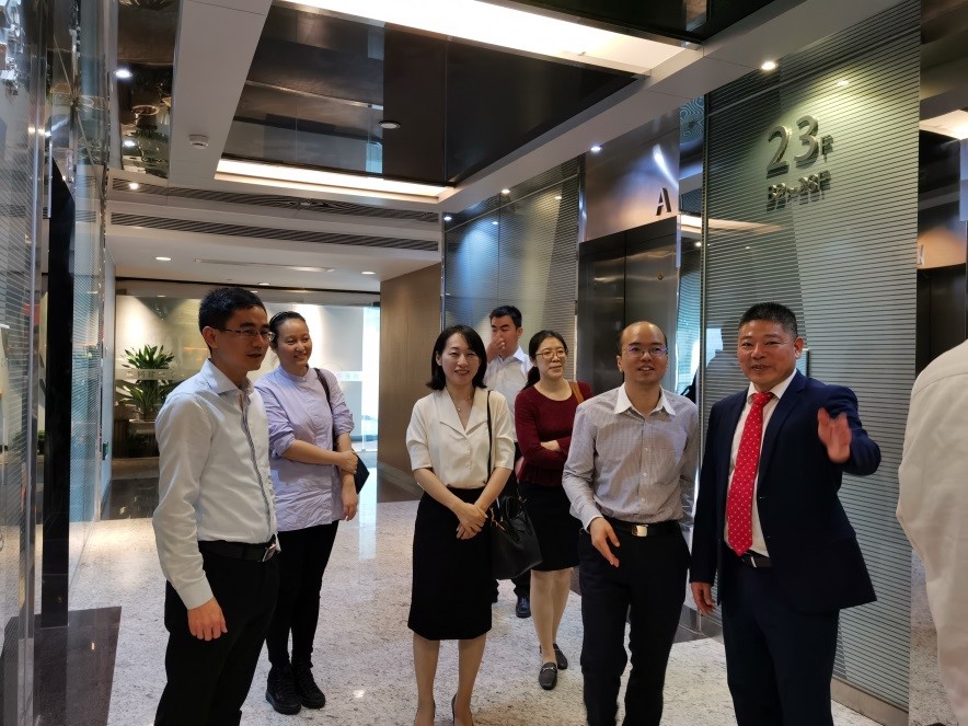 亚洲最大赌博网站动态|集美大学法学院黄煜书记一行到访亚洲最大赌博网站中茂厦门办公室 亚洲最大赌博网站动态|集美大学法学院黄煜书记一行到访亚洲最大赌博网站中茂厦门办公室