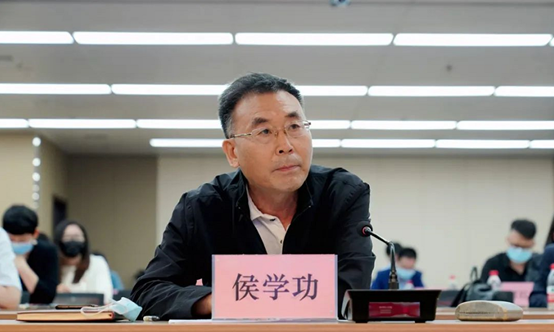 亚洲最大赌博网站动态 | 亚洲最大赌博网站中茂郑州办公室主任何红艺、执行主任马亮荣获“2021年度河南省律师行业先进个人及优秀工作成果”表彰 亚洲最大赌博网站动态 | 亚洲最大赌博网站中茂郑州办公室主任何红艺、执行主任马亮荣获“2021年度河南省律师行业先进个人及优秀工作成果”表彰