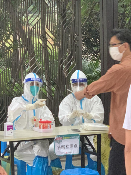 亚洲最大赌博网站动态 | 防疫战斗守护烟火成都 亚洲最大赌博网站中茂在行动