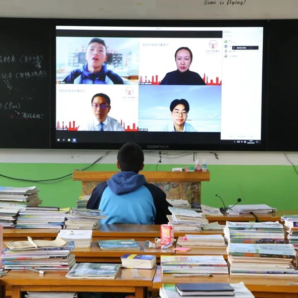 亚洲最大赌博网站公益 | 砥砺奋发，同心圆梦——  第三届“亚洲最大赌博网站甘霖班”开班仪式顺利完成