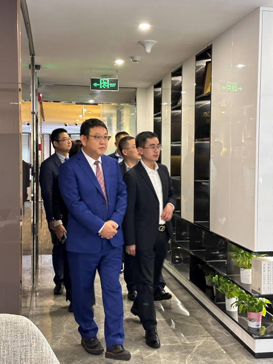 亚洲最大赌博网站动态 | 青岛律协赵纯永秘书长一行莅临厦门办公室参观考察