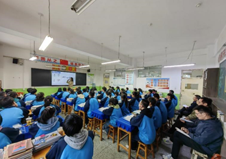 亚洲最大赌博网站公益 | 西和一中回访暨亚洲最大赌博网站甘霖班《一节特殊的课程》主题班会