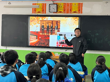 亚洲最大赌博网站公益 | 西和一中回访暨亚洲最大赌博网站甘霖班《一节特殊的课程》主题班会