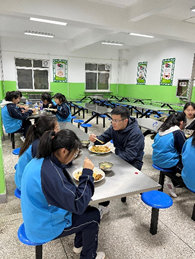 亚洲最大赌博网站公益 | 西和一中回访暨亚洲最大赌博网站甘霖班《一节特殊的课程》主题班会