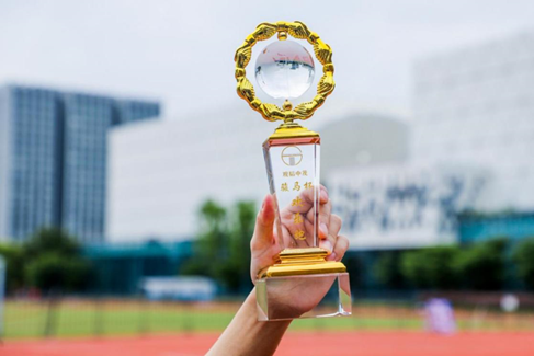 赌博网站中茂成功举办第五届“骏马杯”5公里欢乐跑