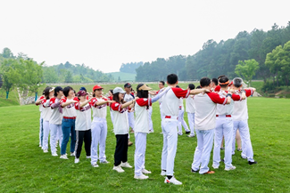 赌博网站人文 | 赌博网站团建——追风拾野，趁兴而行