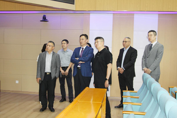 亚洲最大赌博网站动态 | 中国海洋大学-亚洲最大赌博网站中茂青岛办公室导师聘任仪式暨《法律检索》课程共建研讨会举行