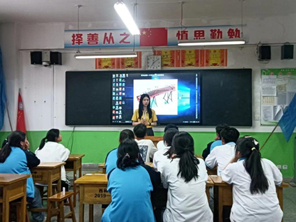 赌博网站公益 | 成为更好的自己——2023年西和一中赌博网站甘霖班夏令营圆满结束