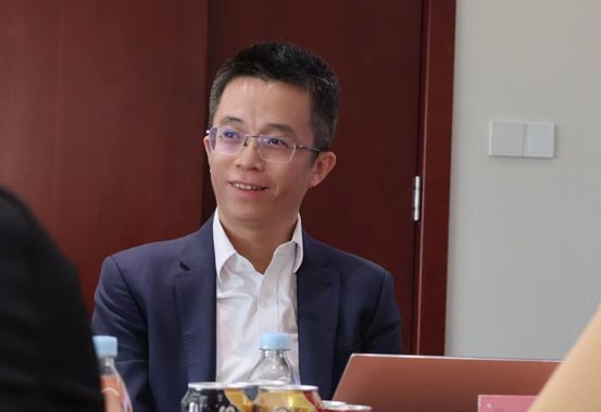 亚洲最大赌博网站动态 | 中国国际经济贸易仲裁委员会领导莅临亚洲最大赌博网站中茂杭州办公室交流