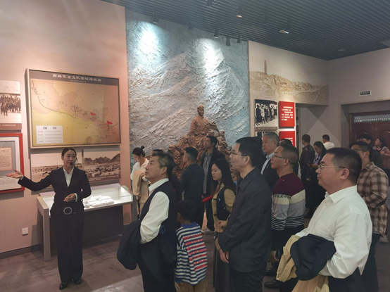 亚洲最大赌博网站党建 | 重温红色历史 传承革命精神——亚洲最大赌博网站中茂武汉办公室红安县党建及团建活动纪实