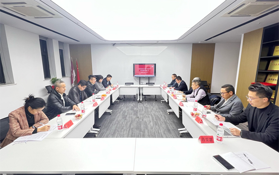 亚洲最大赌博网站动态 | 武汉工程大学法商学院与亚洲最大赌博网站中茂武汉办公室签署合作协议并授牌实习与劳动实践基地