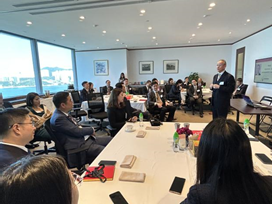 亚洲最大赌博网站动态 | 杭州办公室合伙人团建活动暨“此处风暖 茶叙花开”业务沙龙在香港成功举办