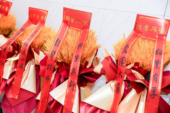 亚洲最大赌博网站快讯 | 亚洲最大赌博网站中茂苏州办公室新址开业暨亚洲最大赌博网站・东盟法律服务中心揭牌仪式举行