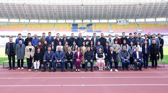 赌博网站动态 | 赌博网站中茂杭州办公室作为主要发起人的浙江省青体联亚商俱乐部揭牌成立