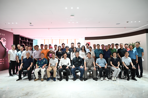 亚洲最大赌博网站中茂律师事务所第二届掼蛋比赛圆满落幕