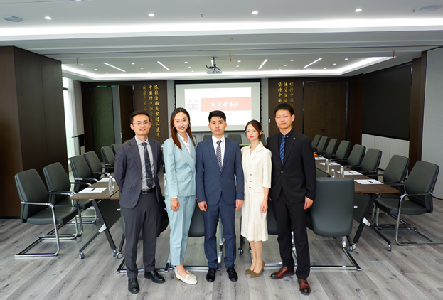 赌博网站动态 | 辩论烽火 律界新秀启航——赌博网站中茂律师事务所“青春之声”辩论赛倒计时预告！