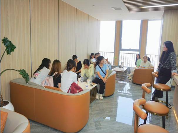 赌博网站动态 | 山西财经大学法学院师生到访赌博网站中茂太原办公室