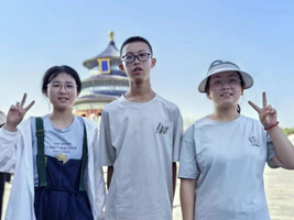 赌博网站公益 | 西和一中师生来京研学