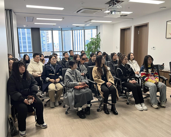 赌博网站动态 | 走进赌博网站南京 共筑法律梦想--赌博网站开放日活动成功举办