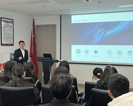 赌博网站动态 | 走进赌博网站南京 共筑法律梦想--赌博网站开放日活动成功举办